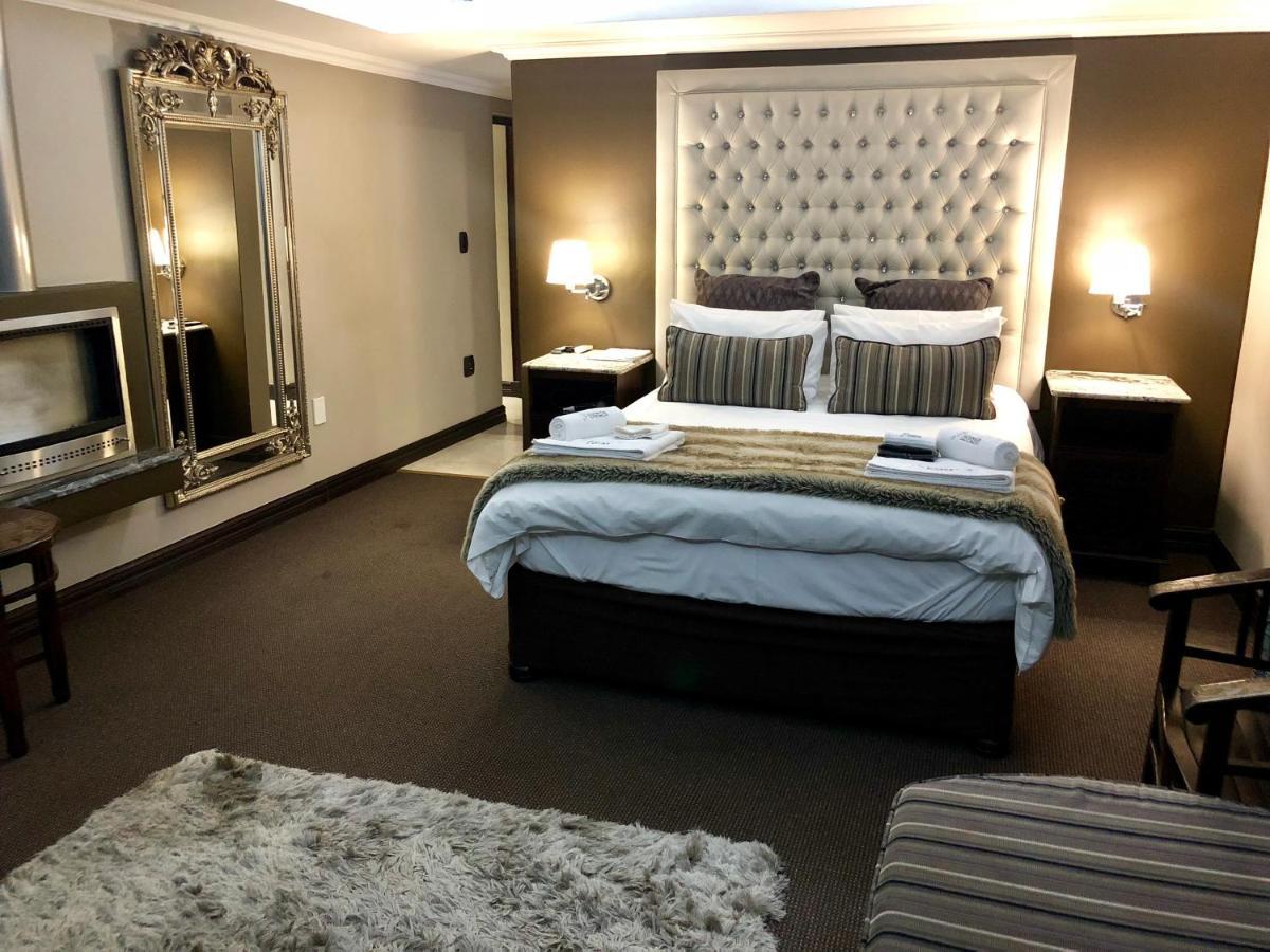 Kosmos Lodge Hartbeespoort Luaran gambar