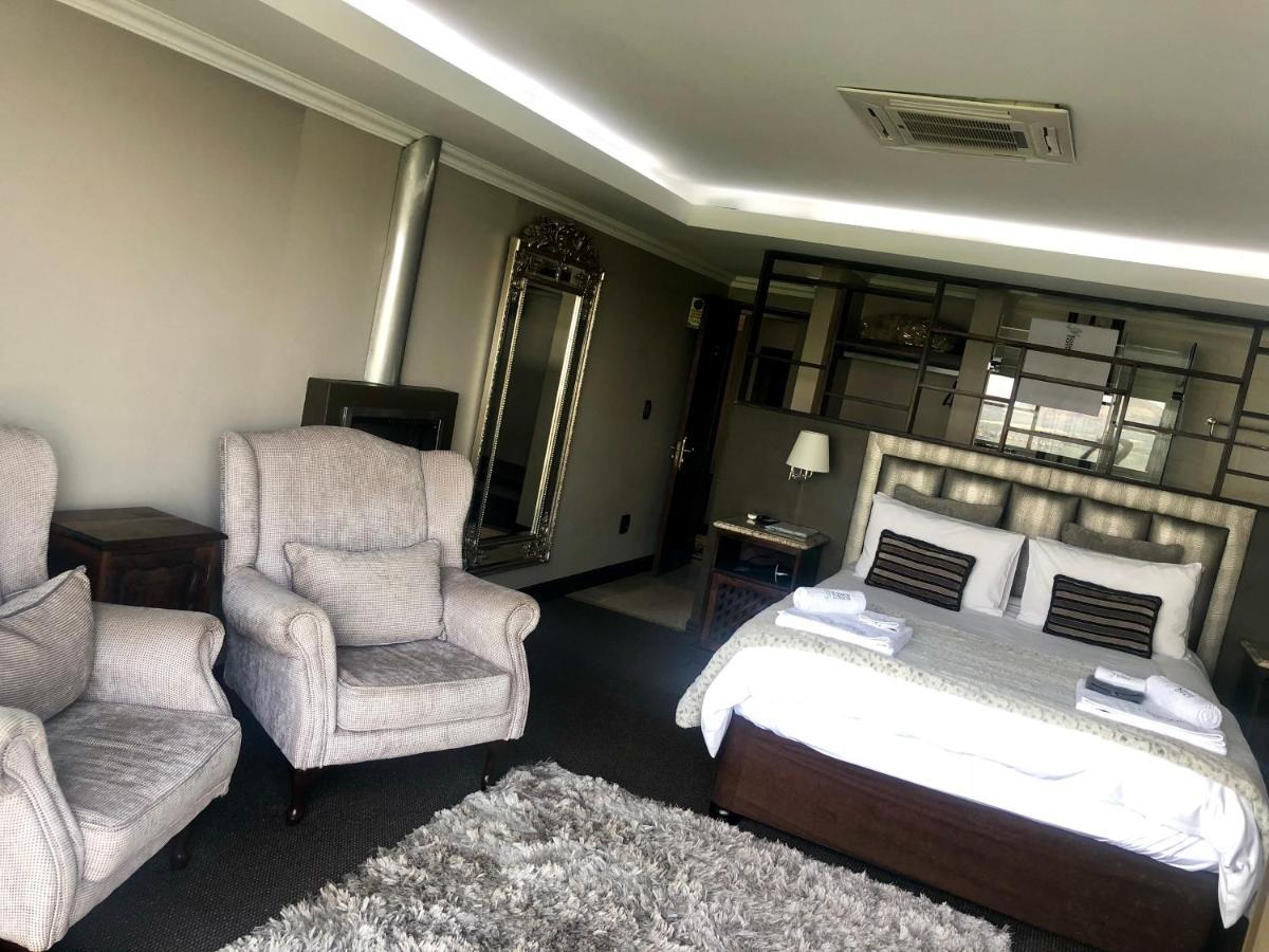 Kosmos Lodge Hartbeespoort Luaran gambar