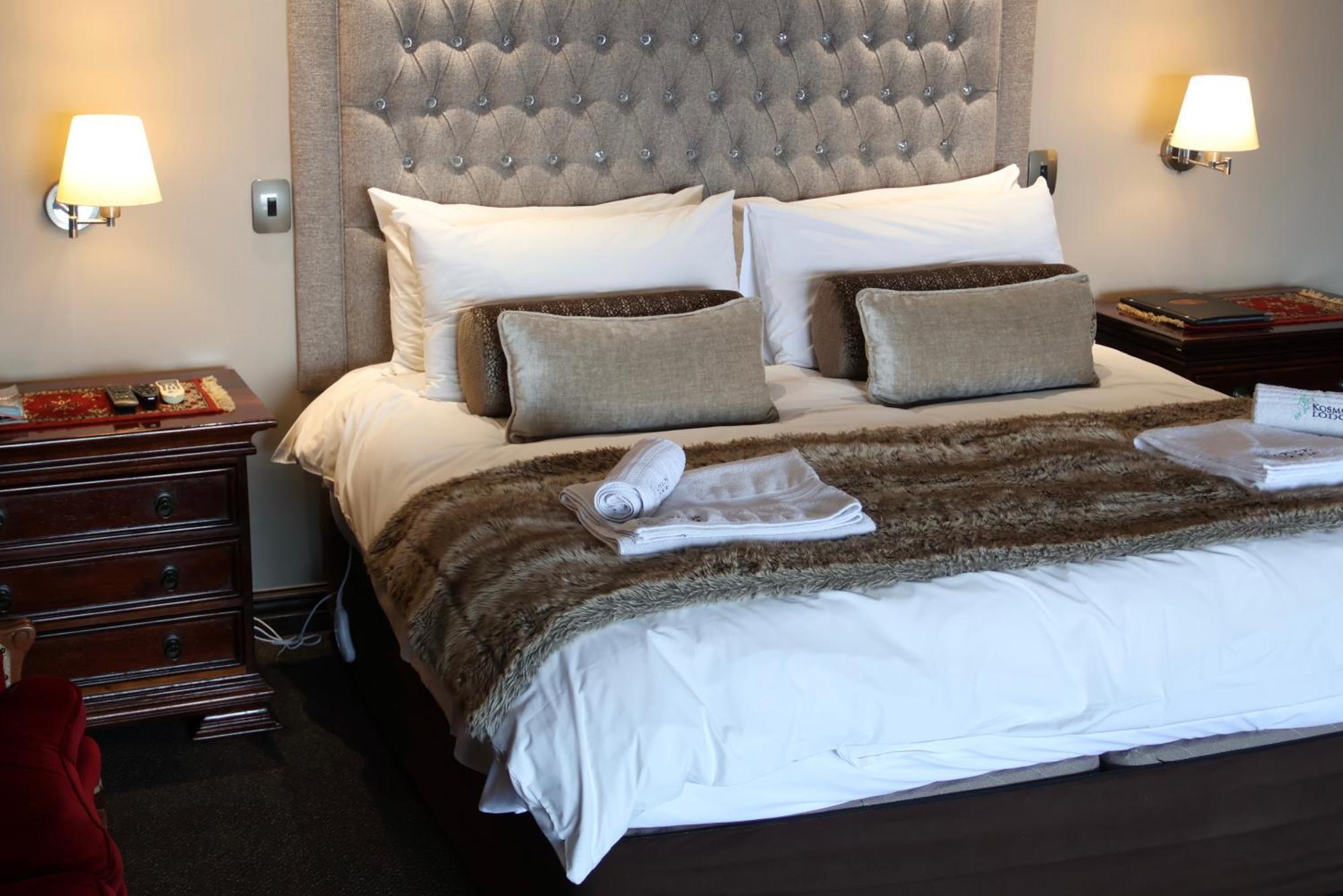 Kosmos Lodge Hartbeespoort Luaran gambar