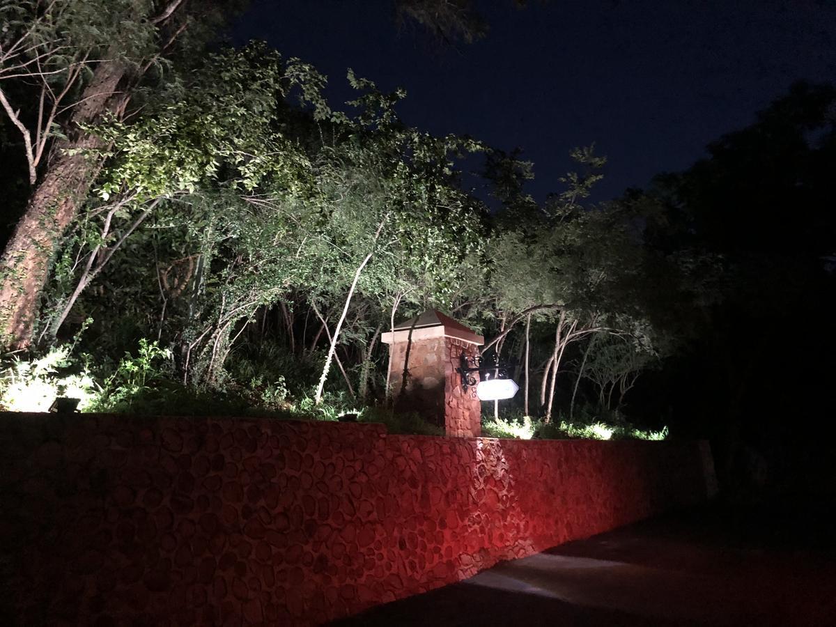 Kosmos Lodge Hartbeespoort Luaran gambar